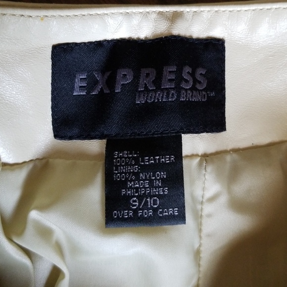 Express Size 9/10 100% Leather Capris - Picture 4 of 4